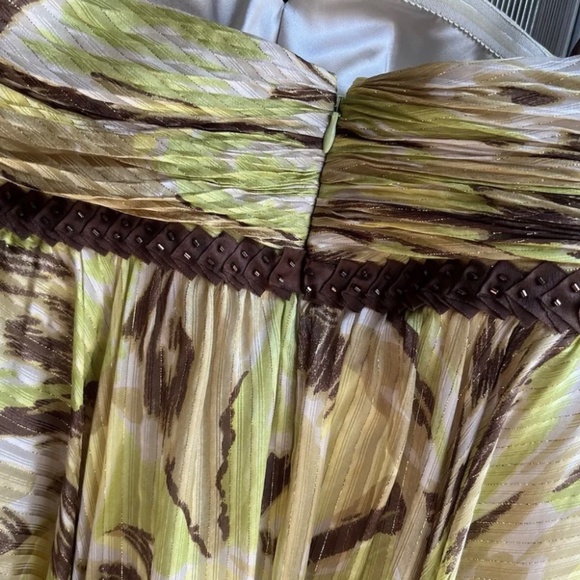 BCBG Maxazria NWT Metallic Silk Mini Dress Size 8 - Picture 13 of 14